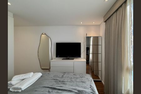 Apartamento para alugar com 69m², 1 quarto e 1 vaga Apartamento para alugar com 69m², 1 quarto e 1 vagaSuíte