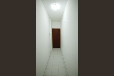 Apartamento para alugar com 75m², 2 quartos e 1 vaga Apartamento para alugar com 75m², 2 quartos e 1 vagaCorredor