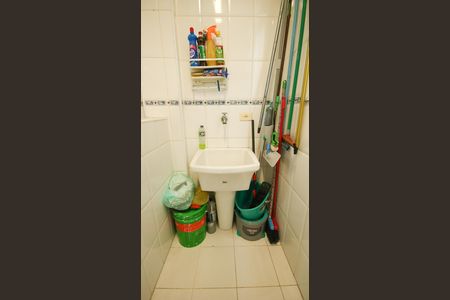 Apartamento para alugar com 75m², 2 quartos e 1 vaga Apartamento para alugar com 75m², 2 quartos e 1 vagaÁrea de Serviço