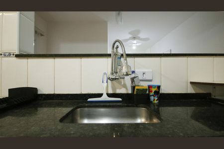 Apartamento para alugar com 75m², 2 quartos e 1 vaga Apartamento para alugar com 75m², 2 quartos e 1 vagaCozinha