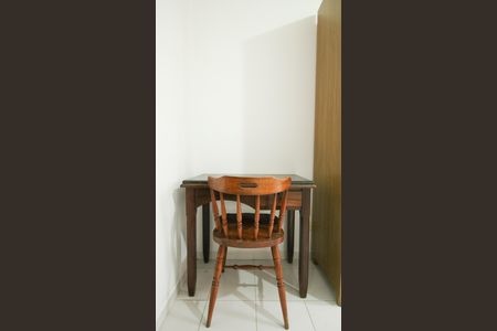 Apartamento para alugar com 75m², 2 quartos e 1 vaga Apartamento para alugar com 75m², 2 quartos e 1 vagaSuíte