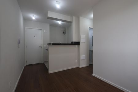 Sala de apartamento para alugar com 2 quartos, 34m² em Jardim Adutora, São Paulo