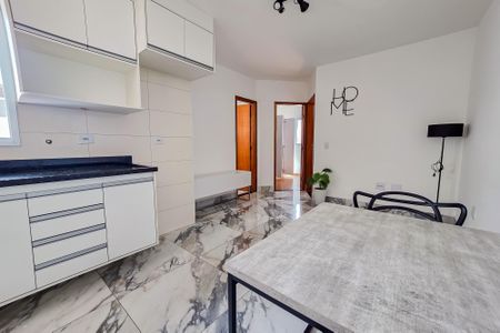 Sala e Cozinha de apartamento para alugar com 2 quartos, 78m² em Campestre, Santo André