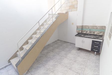 Cozinha de casa para alugar com 1 quarto, 100m² em Vila Prudente, São Paulo