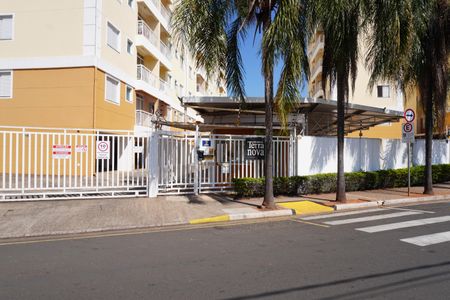 Apartamento para alugar com 60m², 2 quartos e 1 vagaFachada e portaria