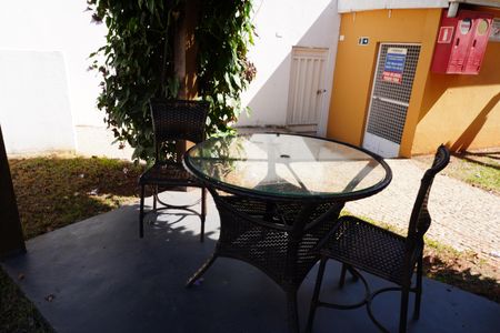 Apartamento para alugar com 60m², 2 quartos e 1 vagaÁrea comum