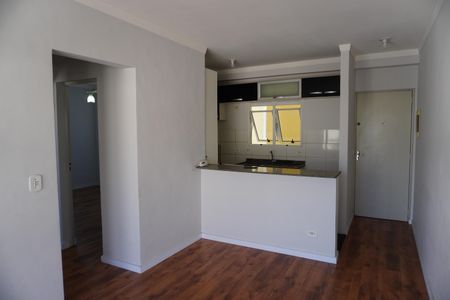 Sala de apartamento para alugar com 2 quartos, 60m² em Vila Omar, Americana