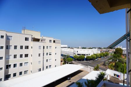Apartamento para alugar com 60m², 2 quartos e 1 vagaVista da sacada