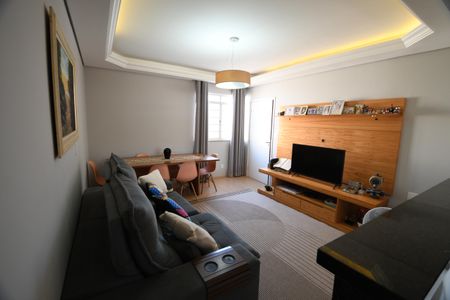 Apartamento à venda com 75m², 2 quartos e 1 vagaSala