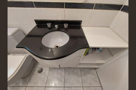 Apartamento para alugar com 82m², 3 quartos e 1 vaga Apartamento para alugar com 82m², 3 quartos e 1 vagaBanheiro Social