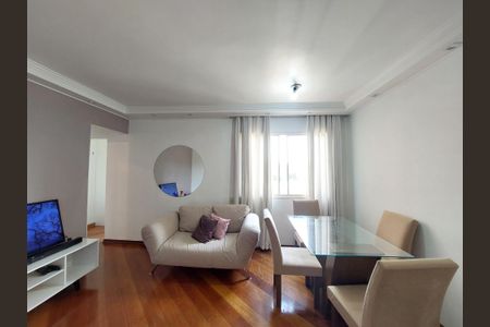 Apartamento para alugar com 82m², 3 quartos e 1 vaga Apartamento para alugar com 82m², 3 quartos e 1 vagaSala