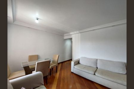 Apartamento para alugar com 82m², 3 quartos e 1 vaga Apartamento para alugar com 82m², 3 quartos e 1 vagaSala