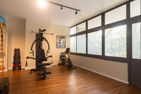 Apartamento à venda com 168m², 3 quartos e 1 vagaÁrea comum - Academia