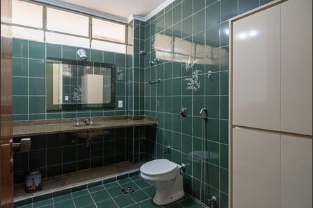 Apartamento à venda com 168m², 3 quartos e 1 vagaBanheiro da Suíte