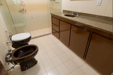 Apartamento à venda com 168m², 3 quartos e 1 vagaBanheiro 2