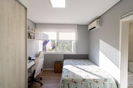 Suíte 1 de apartamento à venda com 2 quartos, 95m² em Cristal, Porto Alegre
