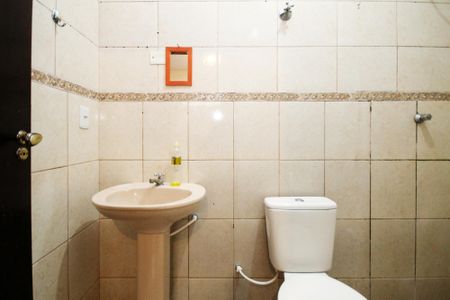 Casa para alugar com 43m², 1 quarto e sem vaga Casa para alugar com 43m², 1 quarto e sem vagaBanheiro