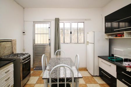Casa para alugar com 43m², 1 quarto e sem vaga Casa para alugar com 43m², 1 quarto e sem vagaCozinha