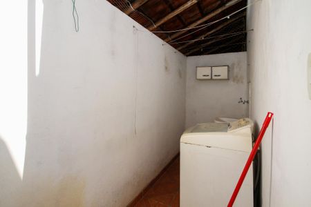 Casa para alugar com 43m², 1 quarto e sem vaga Casa para alugar com 43m², 1 quarto e sem vagaLavanderia