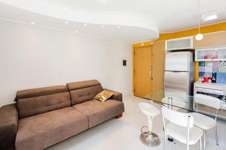 Sala de kitnet/studio à venda com 1 quarto, 49m² em Brooklin Paulista, São Paulo