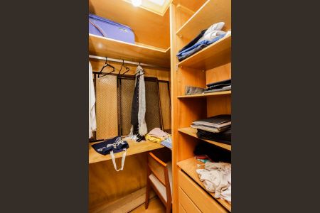 Closet da Suíte de kitnet/studio à venda com 1 quarto, 49m² em Brooklin Paulista, São Paulo
