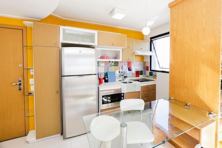 Cozinha de kitnet/studio à venda com 1 quarto, 49m² em Brooklin Paulista, São Paulo