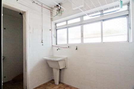 Apartamento à venda com 98m², 3 quartos e 1 vagaÁrea de Serviço