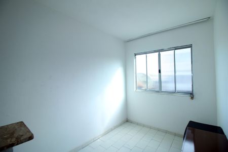 Sala de apartamento para alugar com 1 quarto, 50m² em Braz de Pina, Rio de Janeiro