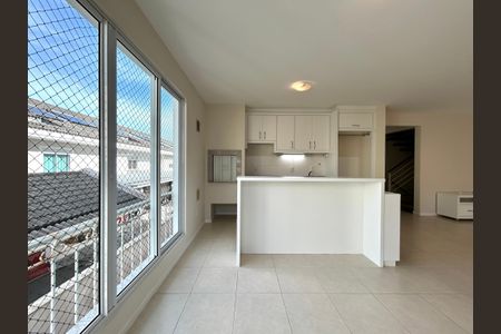 Apartamento para alugar com 150m², 2 quartos e 1 vagaCozinha 