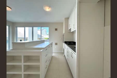 Apartamento para alugar com 150m², 2 quartos e 1 vagaCozinha 