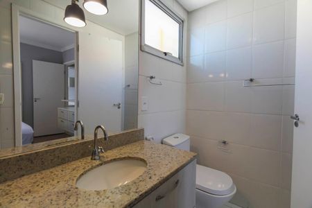 Apartamento à venda com 80m², 3 quartos e 2 vagasBanheiro da Suíte 1