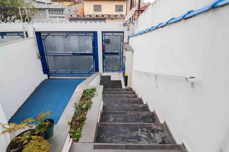 Casa à venda com 226m², 3 quartos e 5 vagas Casa à venda com 226m², 3 quartos e 5 vagasQuintal