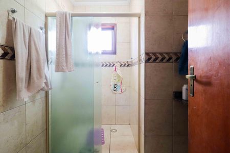 Casa à venda com 226m², 3 quartos e 5 vagas Casa à venda com 226m², 3 quartos e 5 vagasBanheiro