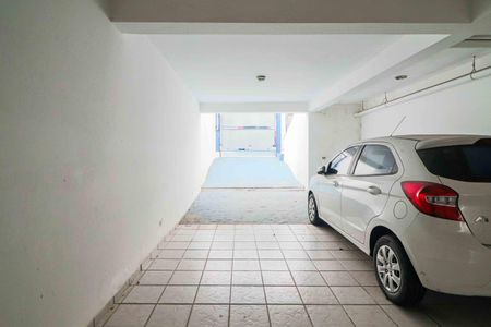 Casa à venda com 226m², 3 quartos e 5 vagas Casa à venda com 226m², 3 quartos e 5 vagasGaragem