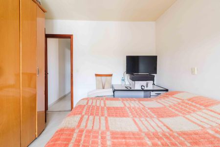 Casa à venda com 226m², 3 quartos e 5 vagas Casa à venda com 226m², 3 quartos e 5 vagasQuarto 1