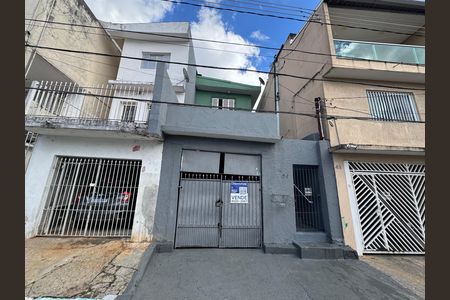 Fachada com PLACA de casa para alugar com 4 quartos, 125m² em Bussocaba, Osasco