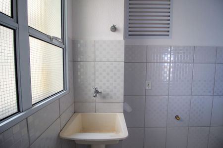 Apartamento para alugar com 50m², 2 quartos e 1 vagaÁrea de Serviço