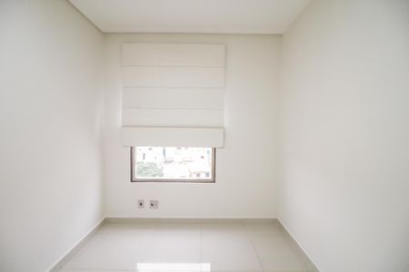 Apartamento para alugar com 70m², 2 quartos e 1 vagaQuarto