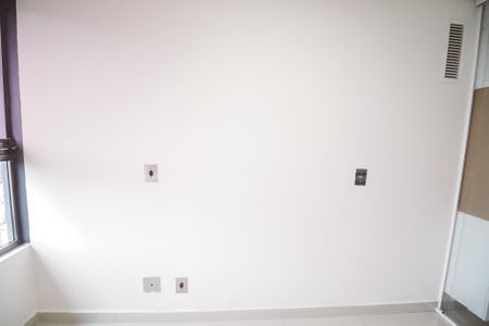 Apartamento para alugar com 70m², 2 quartos e 1 vagaÁrea de Serviço