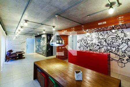 Apartamento para alugar com 70m², 2 quartos e 1 vagaÁrea comum - Salão de festas