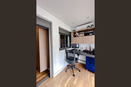 Apartamento à venda com 130m², 3 quartos e 2 vagas Apartamento à venda com 130m², 3 quartos e 2 vagasVaranda da Suíte 1