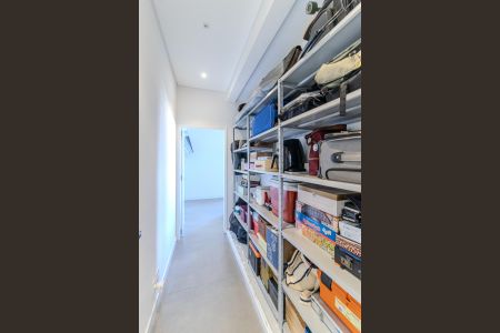 Apartamento à venda com 150m², 1 quarto e 1 vaga Apartamento à venda com 150m², 1 quarto e 1 vagaCorredor