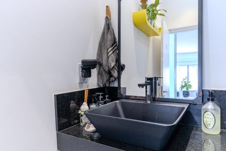 Apartamento à venda com 150m², 1 quarto e 1 vaga Apartamento à venda com 150m², 1 quarto e 1 vagaBanheiro Social