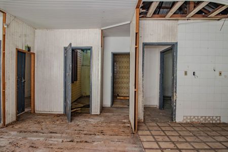 Sala de casa à venda com 3 quartos, 100m² em Jardim São Pedro, Porto Alegre