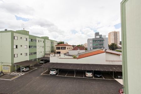 Apartamento para alugar com 60m², 3 quartos e 1 vaga Apartamento para alugar com 60m², 3 quartos e 1 vagaVista do Quarto 2