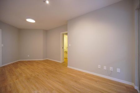 Sala de apartamento para alugar com 2 quartos, 60m² em Córrego Grande, Florianópolis