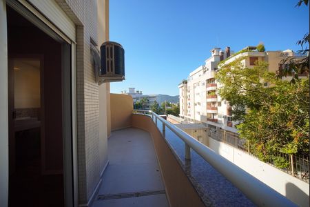 Apartamento para alugar com 60m², 2 quartos e 1 vagaVaranda da Suíte