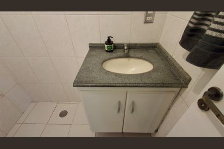 Apartamento para alugar com 102m², 2 quartos e 1 vaga Apartamento para alugar com 102m², 2 quartos e 1 vagaBanheiro Social
