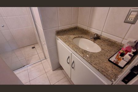Apartamento para alugar com 102m², 2 quartos e 1 vaga Apartamento para alugar com 102m², 2 quartos e 1 vagaBanheiro Suíte 2