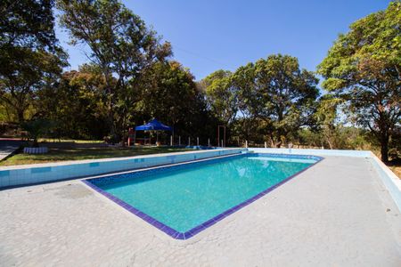 Casa para alugar com 1m², 4 quartos e 5 vagasPiscina